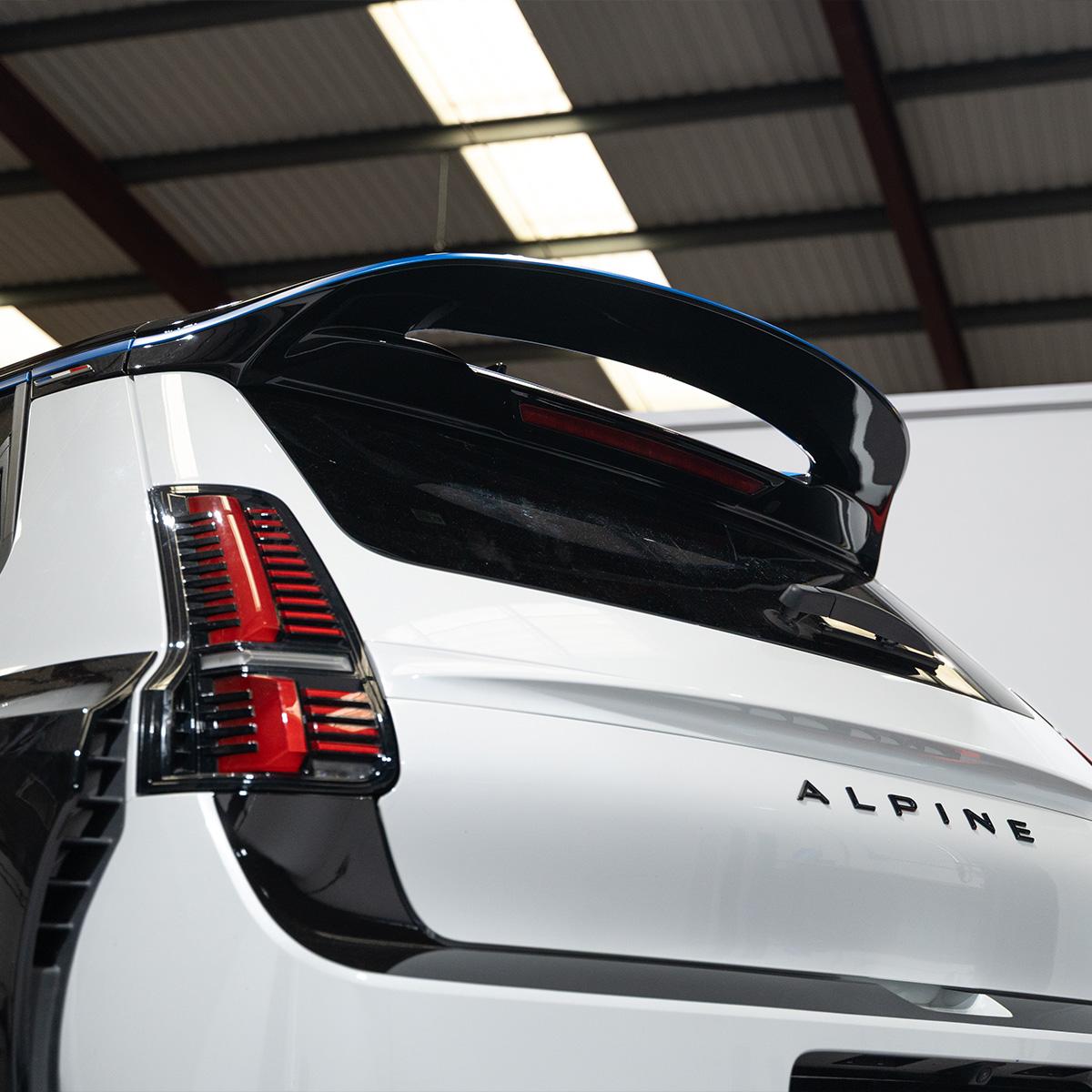 Rear Spoiler